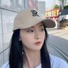 Kapelusz przeciwsłoneczny damski letni wersja koreańska modny wszechstronny z literami czapka baseballowa męska i damska outdoorowa z szerokim rondem odporna na UV czapka siatkowa