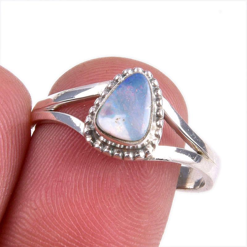 

Ювелирное кольцо из стерлингового серебра 925 пробы с натуральным австралийским опалом S.9 p3p91