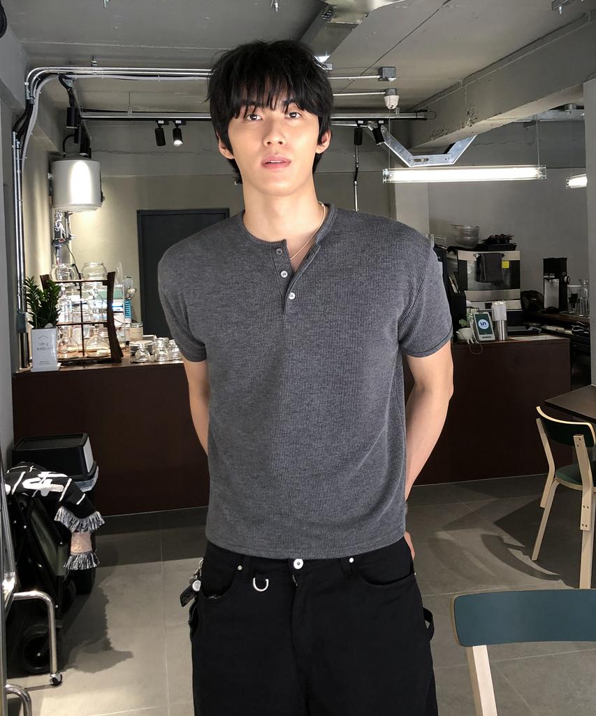 Dei Crop Ribbed Short Sleeve Henley Neck T-Shirt_5 Color
