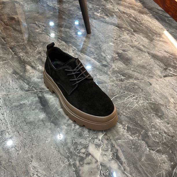 2025 Men's Black British Style Suede Leather Shoes - Height Boosting, Casual Work, Autumn/Winter Collection