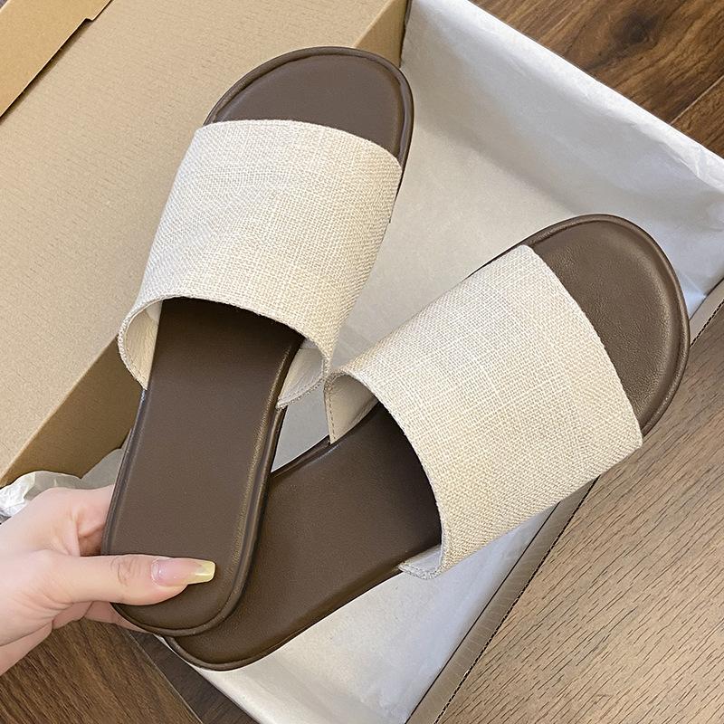 Flat bottom retro casual one-word slippers women's summer wear new seaside vacation beach cool slippers