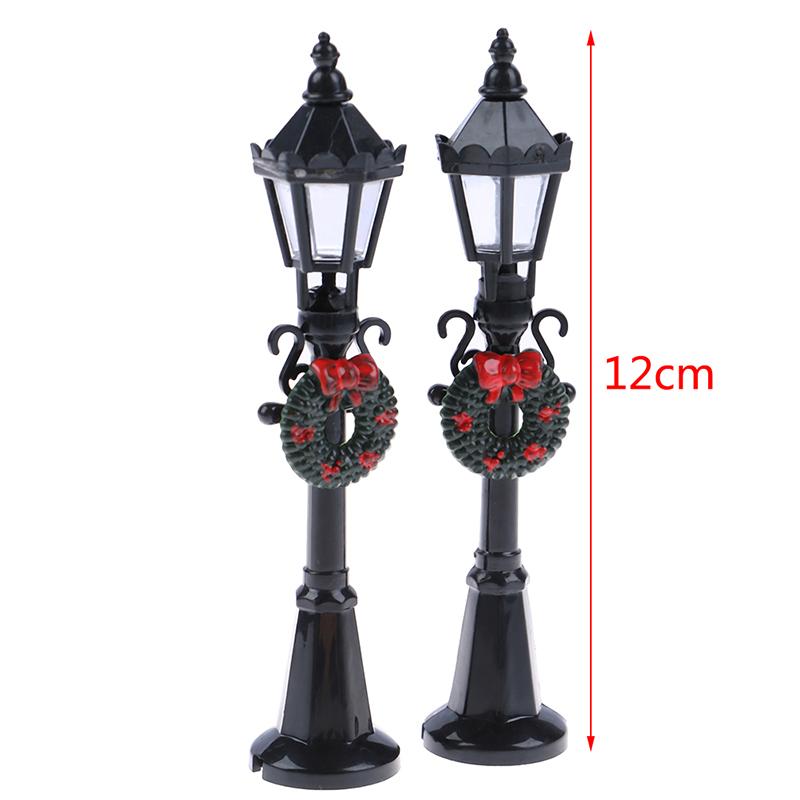 1/12 Dollhouse Miniature Christmas Park Street Lamp Doll Streetlight Decor Toy