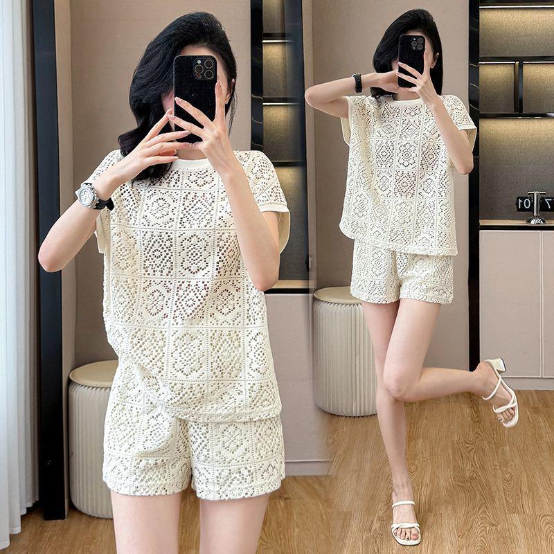 2026 Summer Petite Luxury Women's Suit: Hollow Out Top & Shorts Set – Slimming, Chic, and Trendy