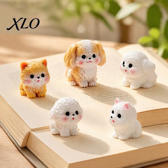 Mini Resin Animal Figurines 2Pcs Dog Figurines, Cute Puppy Miniature Figures, Small Sand Table Scene Props Ornaments for Micro Landscape, DIY Crafts,