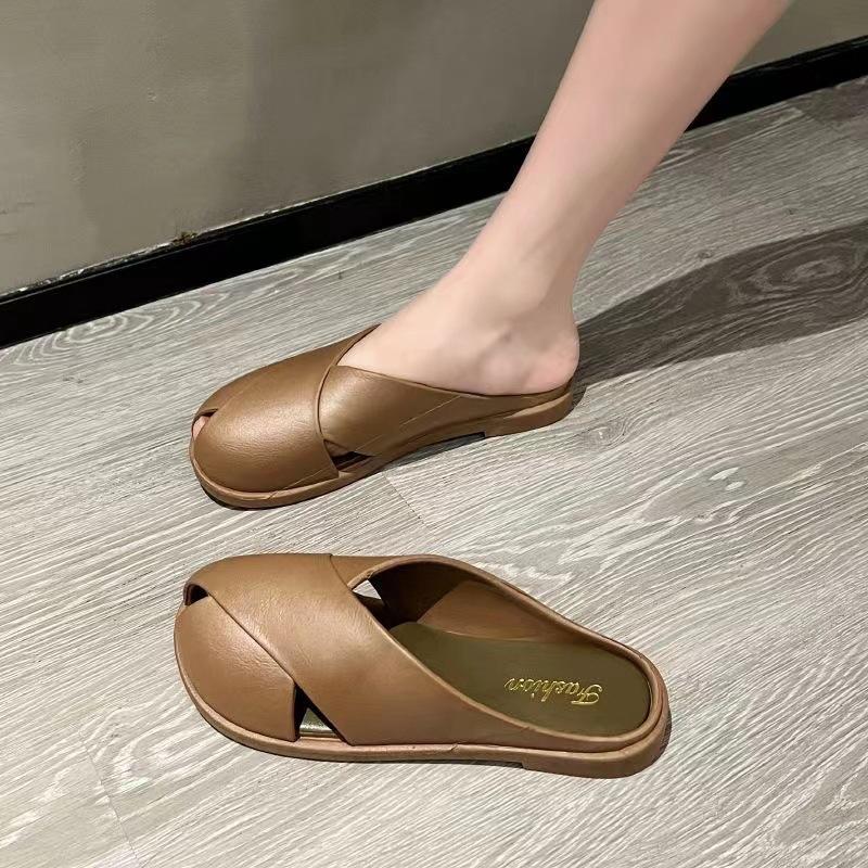 

Плоские сандалии женские летние новые новые перекрестные туфли с юбкой плоские пляжные сумка на голову тапочки 40-41 (one size smaller)