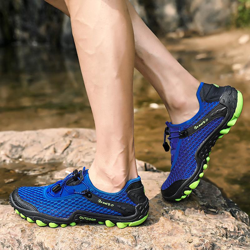 Large size breathable wading shoes sports casual running shoes mesh mountaineering breathable shoes