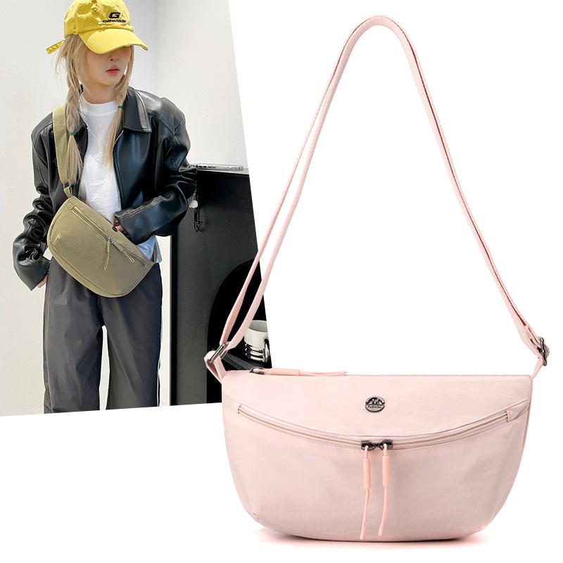 Einfache und modische Tasche Damen Japan und Südkorea neue Koujia lässige vielseitige Umhängetasche, hochwertige Messenger Bag, Sattel-Damentasche