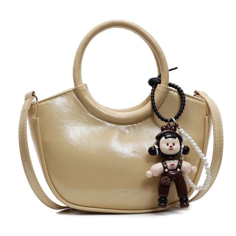 

Foreign style fashion high-end handbag women s 2025 new spring and summer trend versatile simple casual shoulder messenger bag no pendant жёлтый