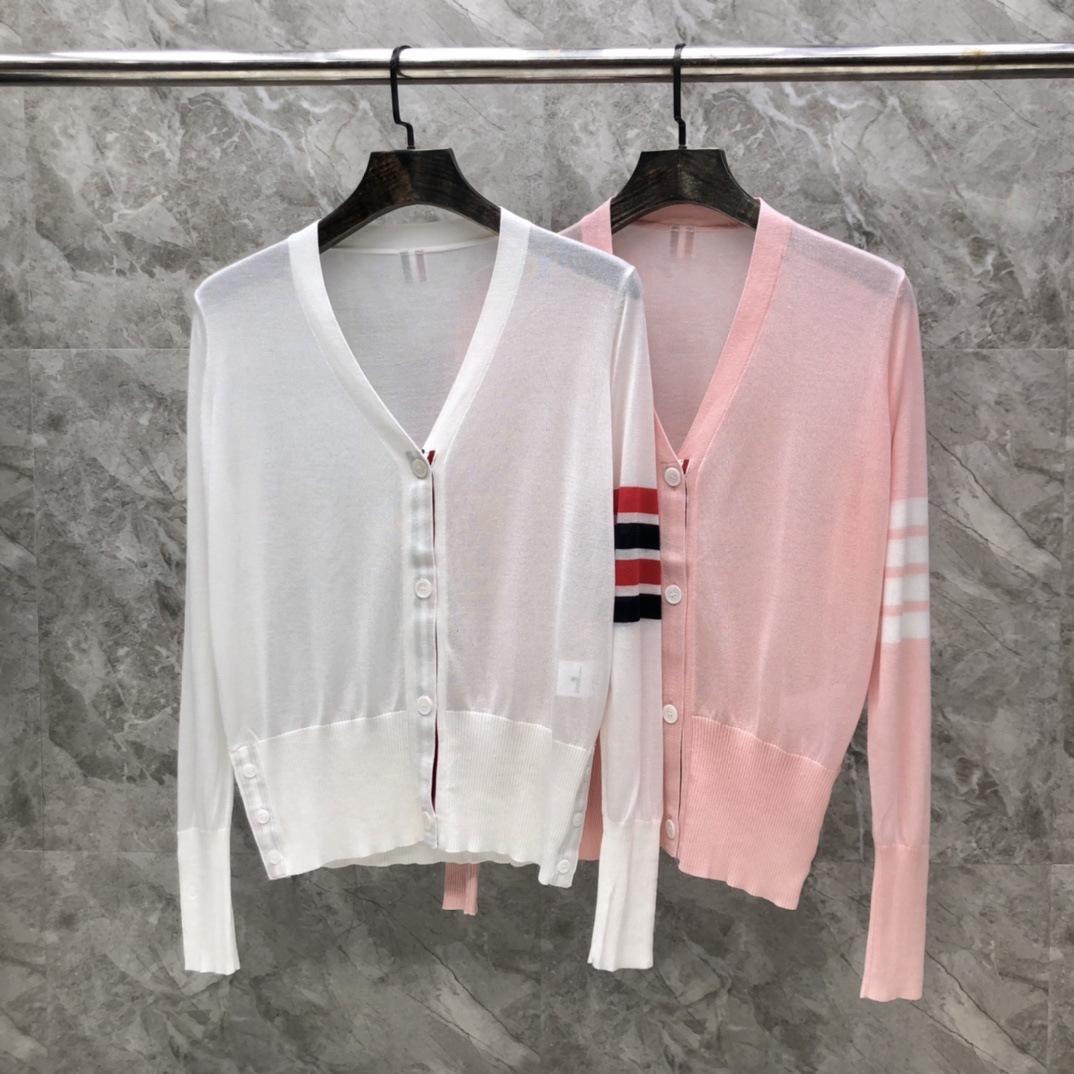 

4-Button Sunscreen Cardigan: Fashionable, Casual, Comfortable, and Slimming M