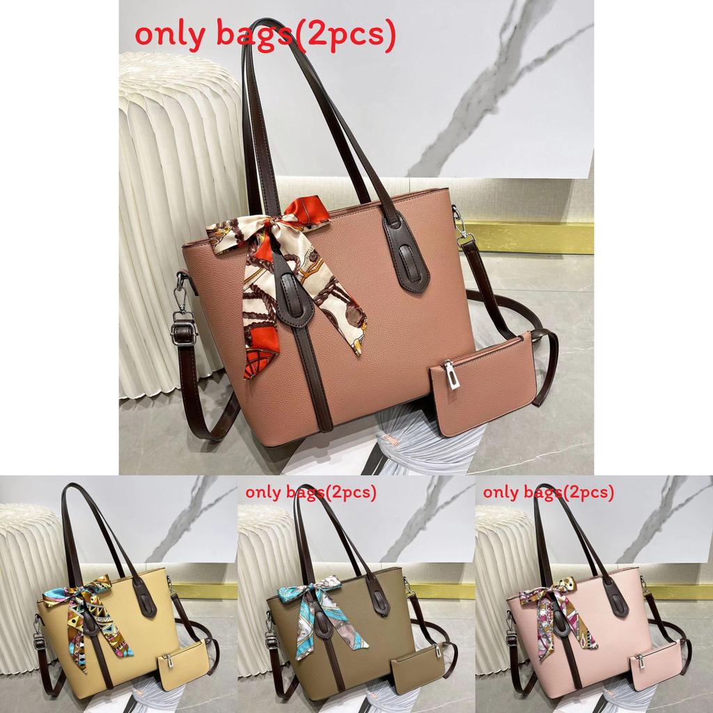 Fashionable Oversized Tote Handbag With Inner Compartments For Leisure And Shopping