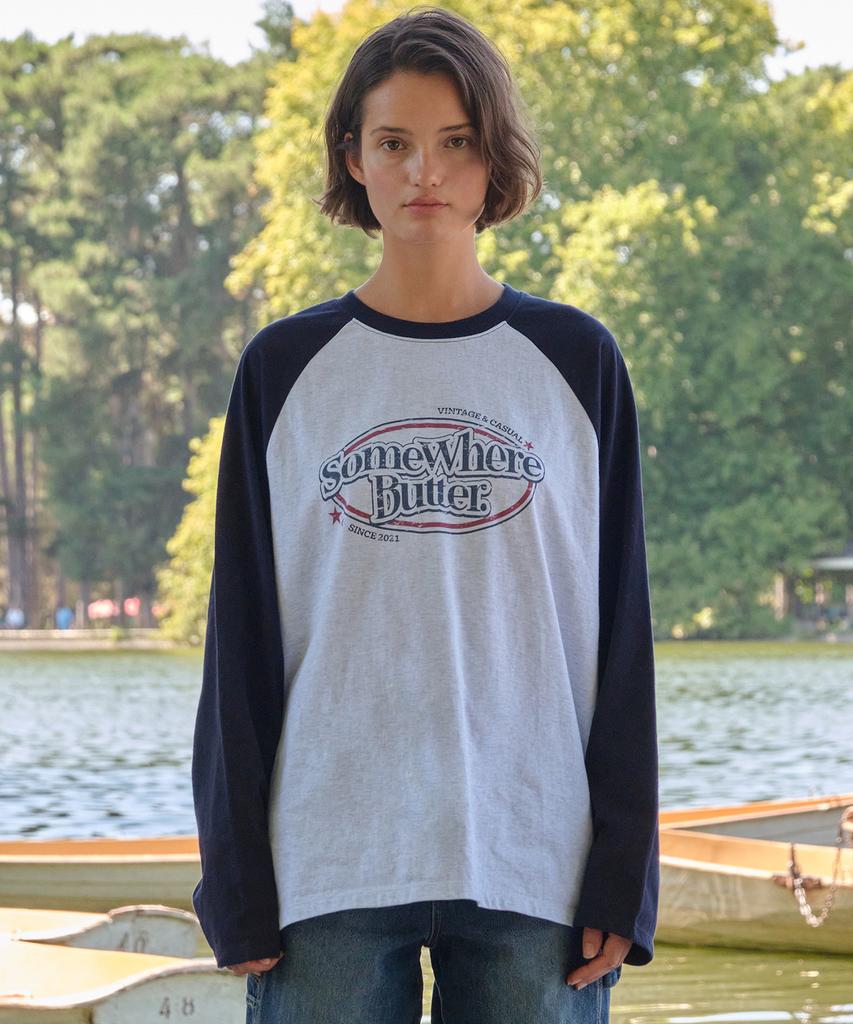 Sseomweeobeoteo Wave Logo Raglan Long Top - White Melange(Navy)