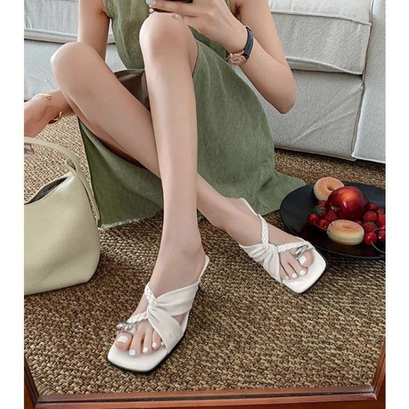 Retro woven twist toe sandals special-shaped heel square head metal decoration niche design sense outer wear high heel sandals