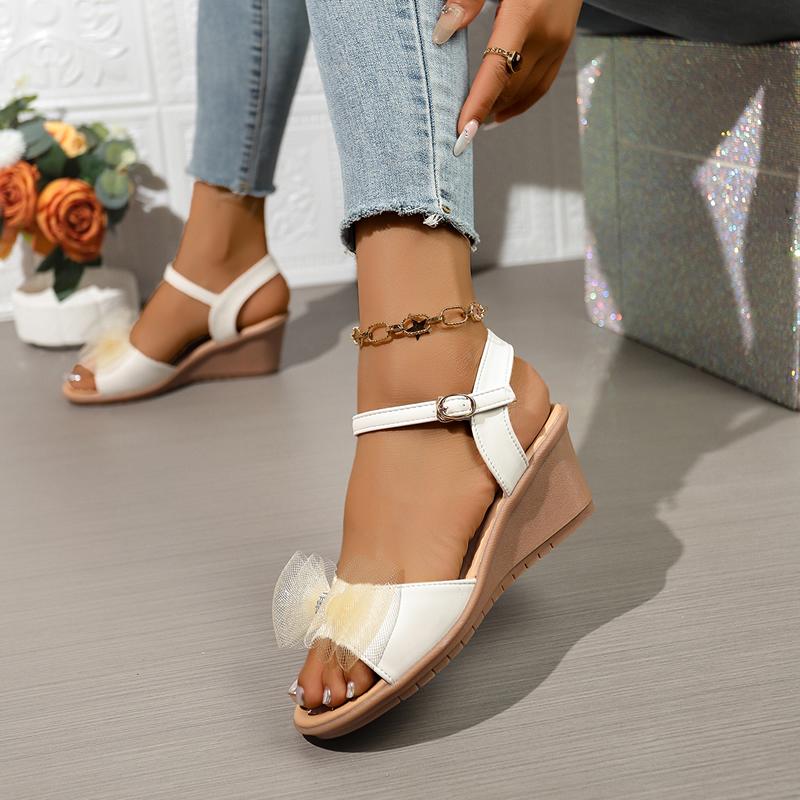 

Large Size Women s Sandals Summer New Fish Mouth Butterfly Knot Water Diamond Slope Heel One-Strap Shoes Polyurethane Interior 36 бежевий