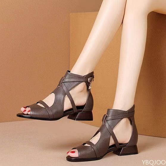 New Summer Fashionable versatile Shoes Women Casual comfortabl Beach Sandals Elegant minimalist Peep Toe women high heels