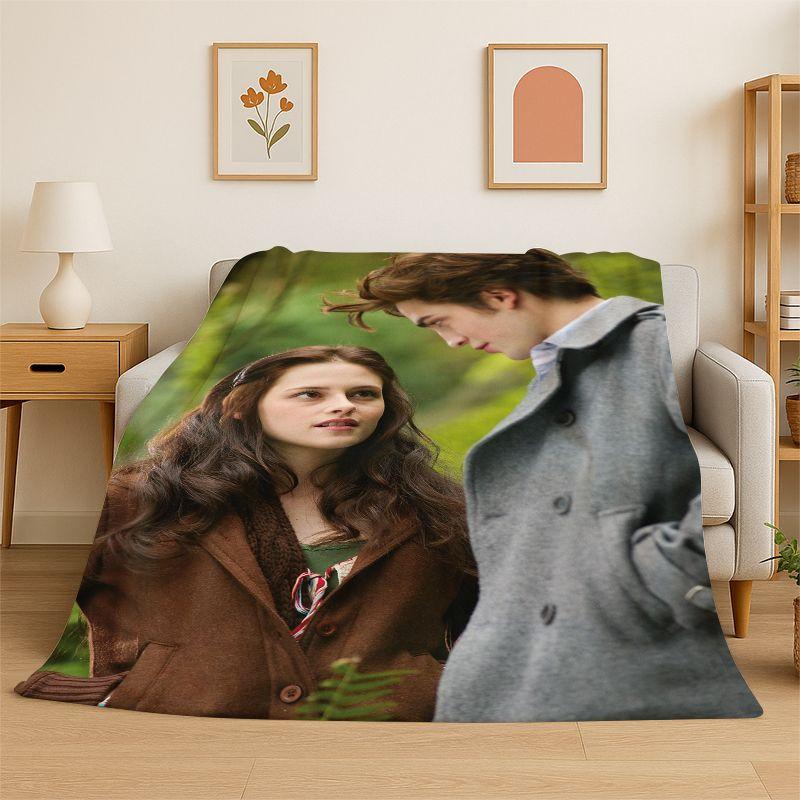 Classic Twilight Saga Edward Bella Flannel Blanket Soft Warm Throw Blanket for Bedroom Living Room Bed Travel Camping Picnic