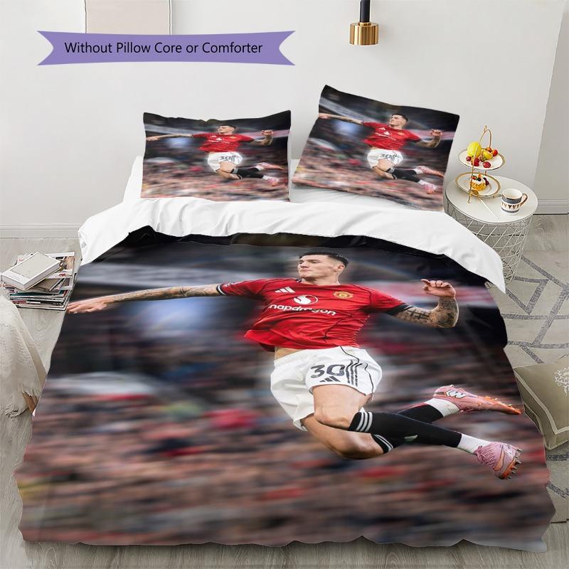 Manchester United Soccer Player Action Bedding Set, Football Match Shot Duvet Cover, 3Pcs Bed Set with 2 Pillowcases for Bedroom Decor, No Comforter