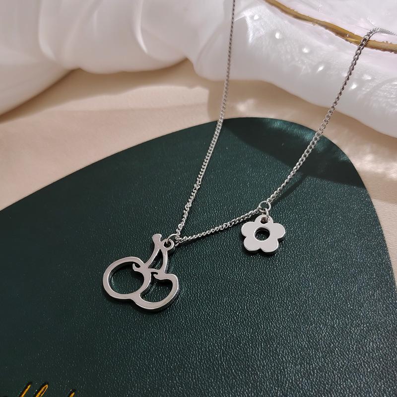 Summer Cherry Flower Hollow Necklace Women s Simple Versatile Versatile Korean Version Clavicle Chain Sweater Chain