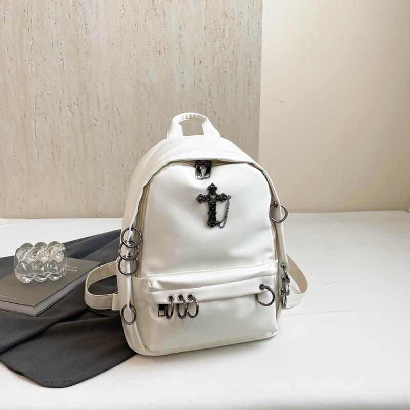 

2025 новий рюкзак жіночий панк стиль крос жіночий рюкзак великої місткості жіноча повсякденна сумка рюкзак з заклепками тренд білий