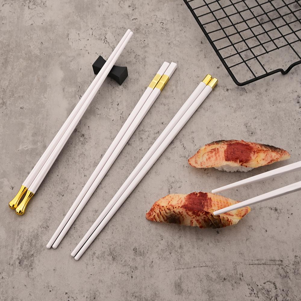5 Paar Weißgold Koreanische Essstäbchen Japanische Essstäbchen Wiederverwendbare Essstäbchen Waschbare Lebensmittelqualität Rutschfeste Essstäbchen Einfach zu bedienen