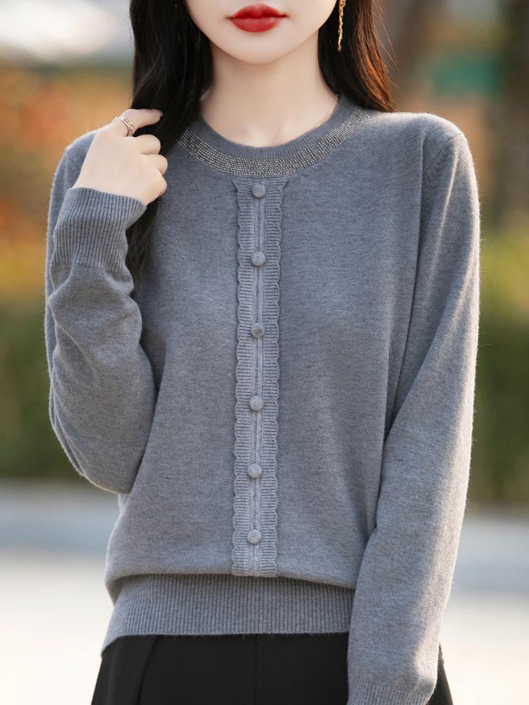 

Женский весенний кардиган из мериносовой шерсти свободного кроя с круглым вырезом и стразами XXL