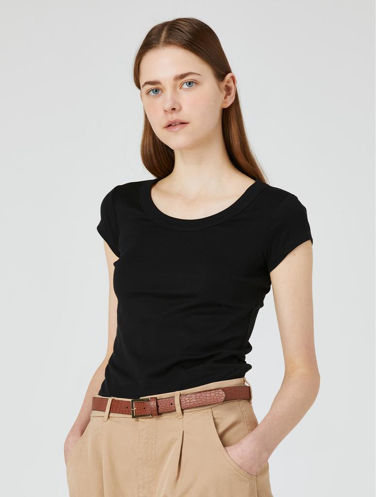 YJACK W_Rib U-Neck Slim Fit Short Sleeve T-Shirt Lrt1463