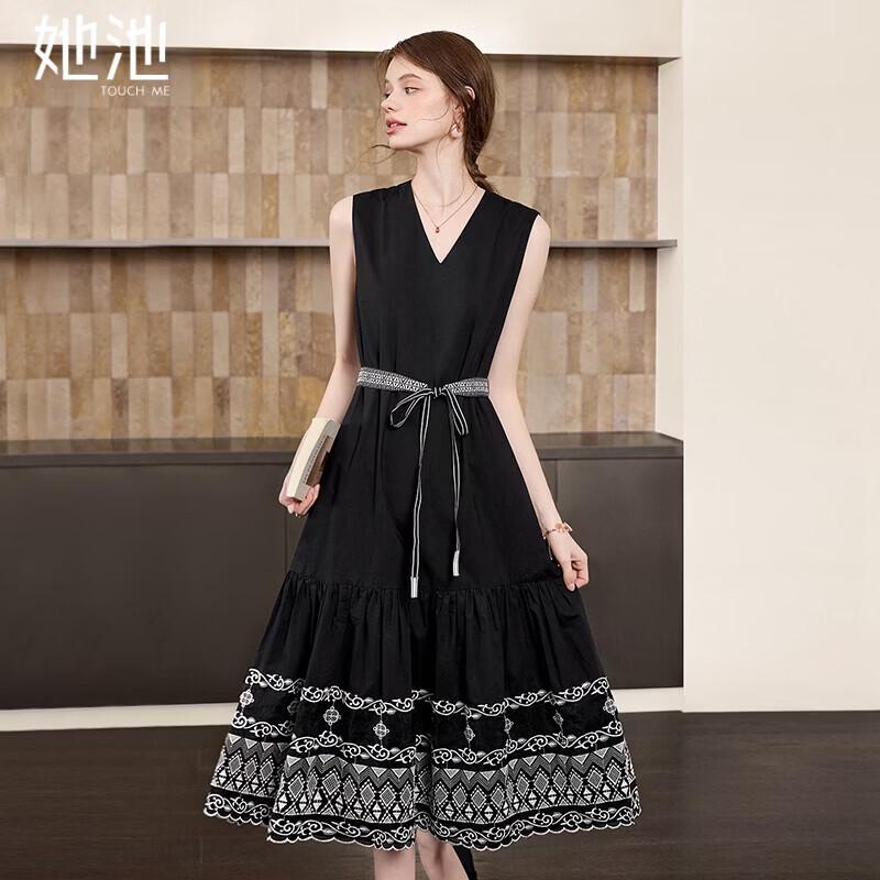 Women s V-neck Sleeveless Embroidered A-line Midi Dress L