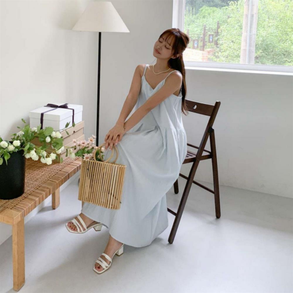 New Arrivals Open Run Women Polyester Shoulder Strap Flare Long Dress Oversized
