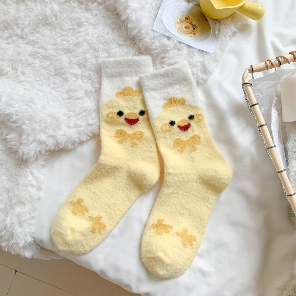 Autumn and Winter Thicken Warm Women Socks Cute Cartoon Chick Fleece Medium Tube Socks Japanese Kawaii Thermal Home Floor Socks