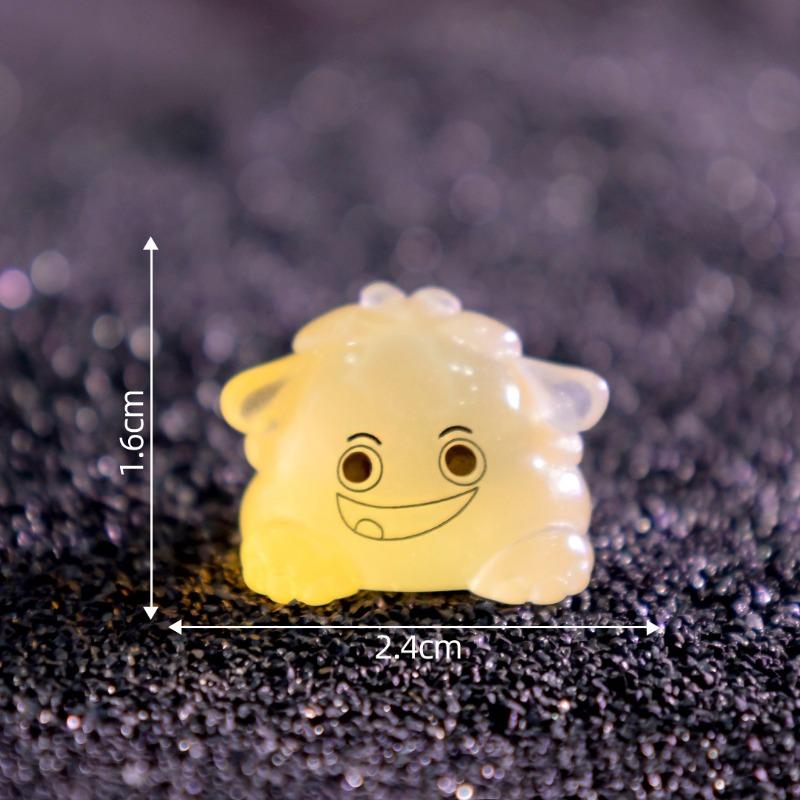 Micro-landscape Creative Glow-in-the-dark Little Monster Cute Particle Decorative Accessories Mini Halloween Ornaments