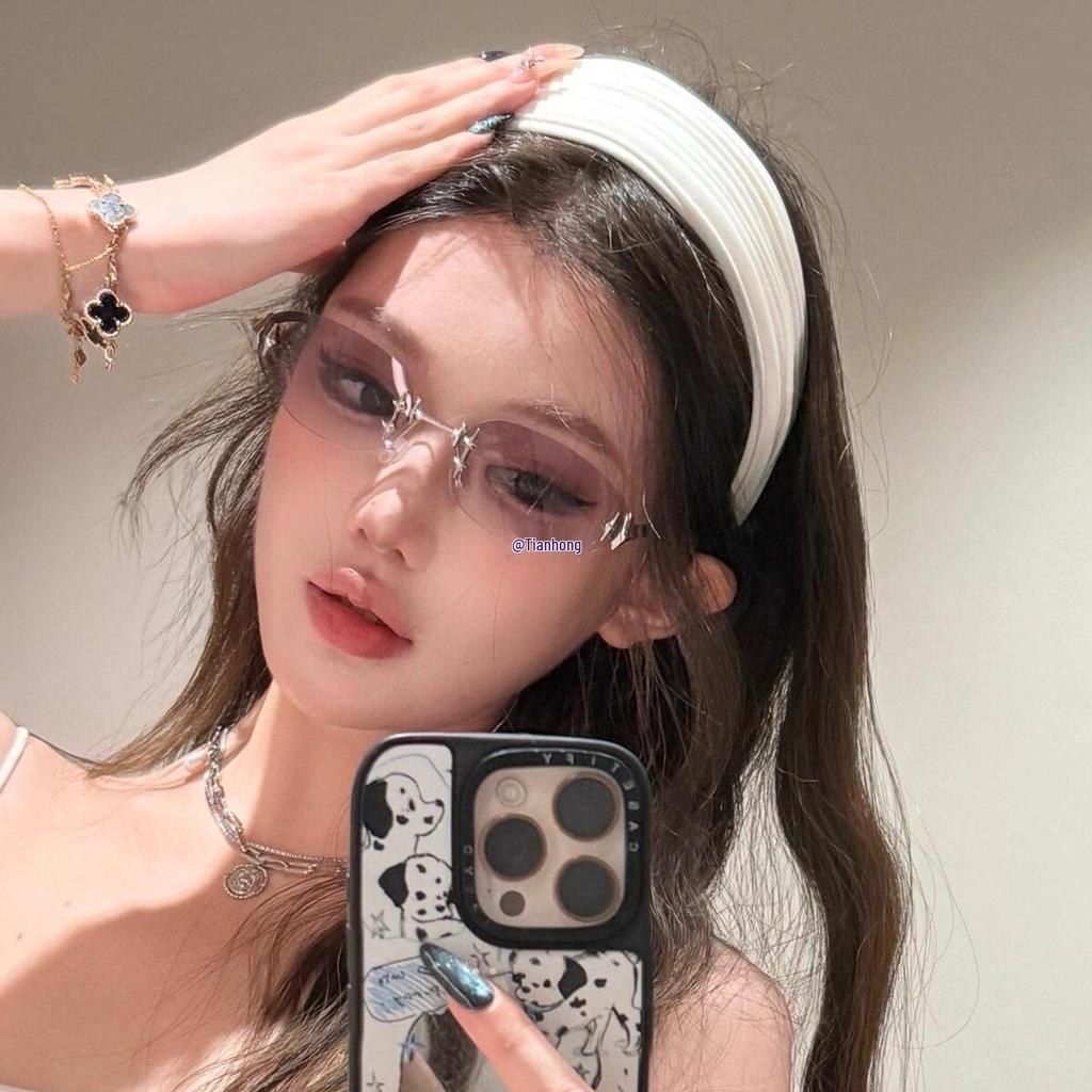 Women's 2025 White Pleated Wide Headband: Volumizing Sports & Summer Hair Accessory