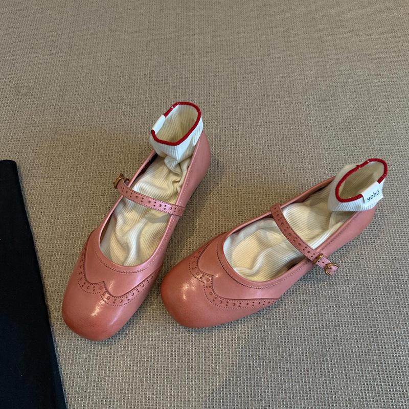 Pink Single Shoes Women's Gentle Brock Carved Shallow Mouth One-word Buckle with Flat Mary Jane Shoes