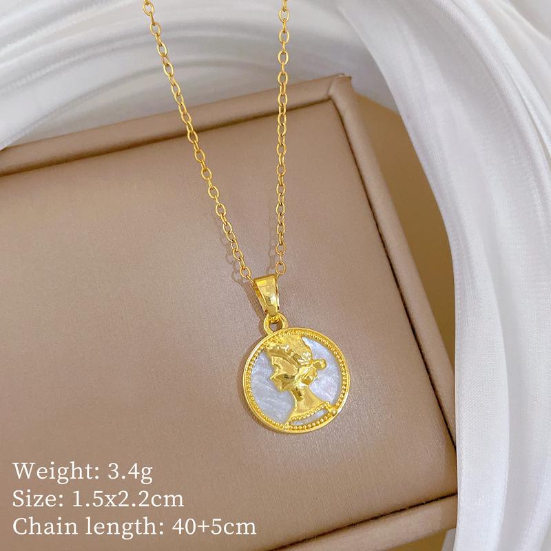 Copper Micro-Inlaid Light Luxury Fashion Personality Temperament Gorgeous Full Diamond Necklace Women'S Versatile Collarbone Chain Titanium Steel