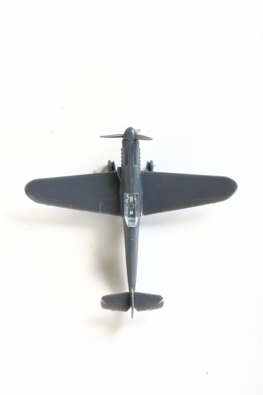 Zvezda Messerschmitt Bf109 Plastic Model ZV6116 1/144 F-2