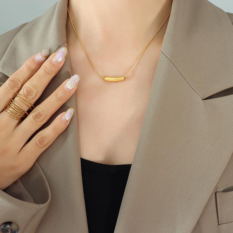 Korean Trendy Irregular Curve Gold-Plated Titanium Steel Minimalist Chain Necklace