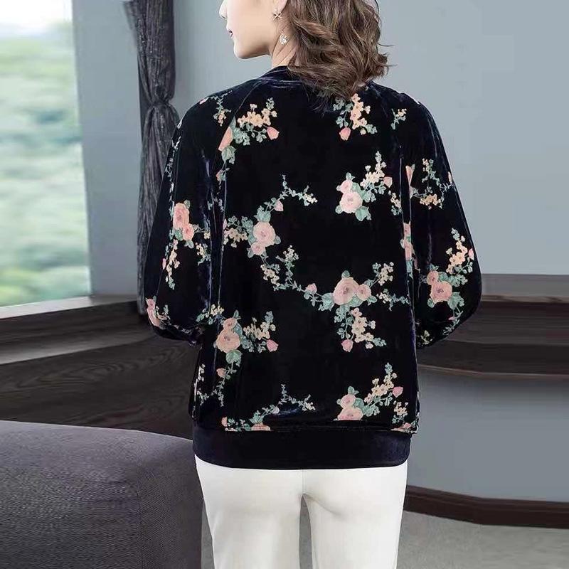 Women's Casual Gold Velvet Baseball Jacket - Korean Style, Loose Fit, Long Sleeve. Perfect for Spring & Autumn.