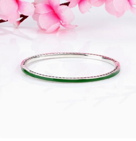 Bransoletka Bangle ze Srebra Próby 925 Błyszcząca Kokardka z Cyrkoniami Pasuje do Kobiet Biżuteria z Koralikami i Zawieszkami