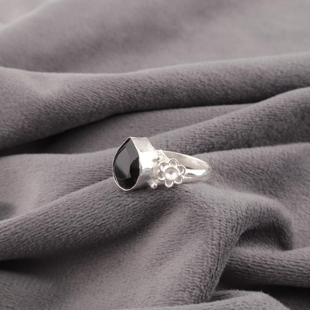 Black Onyx Gemstone 925 Sterling Silver Jewelry Handmade Bohemian Ring For Gift RR-59-17