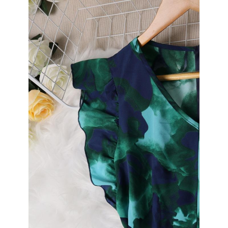 Women's Summer Wooden Ear Edge Patchwork Belt Buckle Decorative Pleated Waist Tie-dye Vintage Print Dress