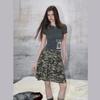 UNIFREE Retro Applique Print Slim Fit T-shirt