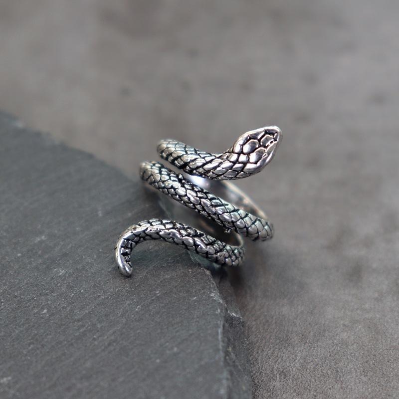 Ретро-кольцо в стиле панк — фото 7