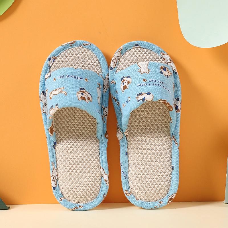 "Kids' and Women's Linen Slippers: Spring/Summer Korean Style for Indoor/Outdoor Use"