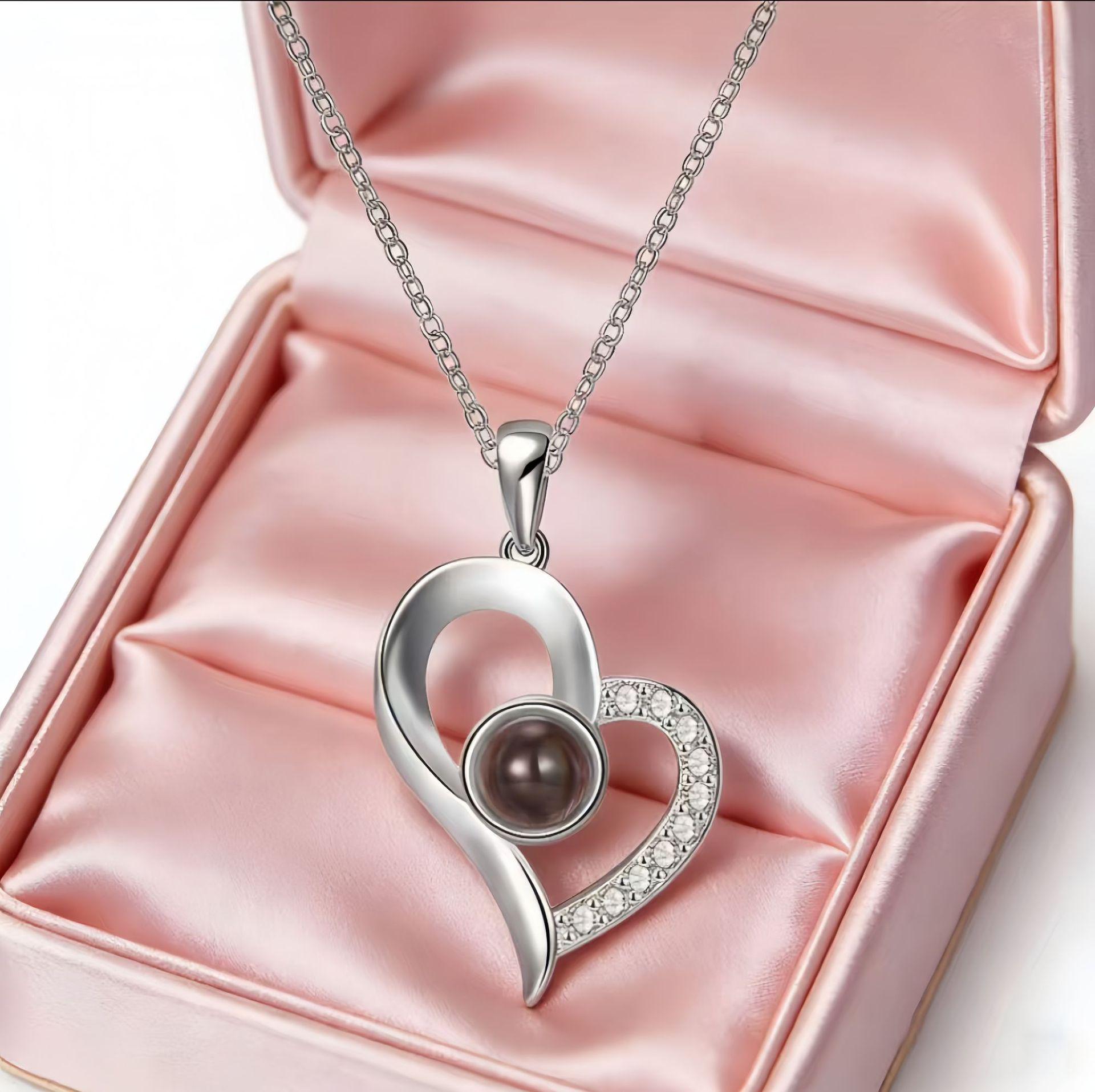 Korean-Style Stainless Steel Colorfast Heart Projection Necklace