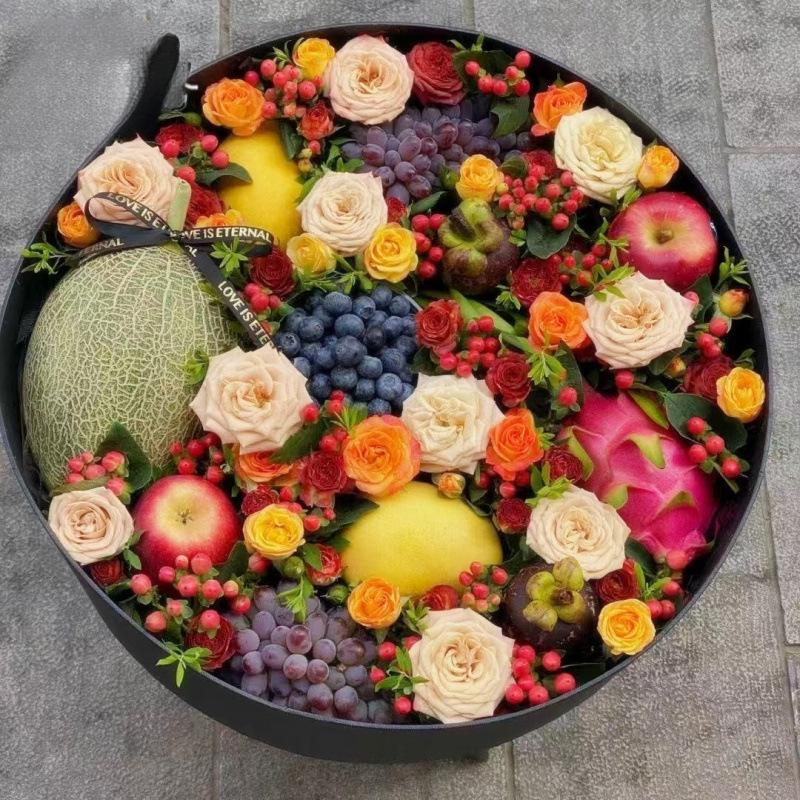 Transparent Handheld Round Flower and Fruit Gift Box Packaging