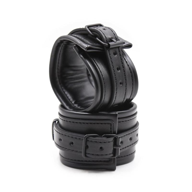 High Quality Sex handcuffs Soft Leather Sponge Metal Handcuff Ankle Cuff Bdsm Bondage Sex Toys Restraints Handcuffs for Sex