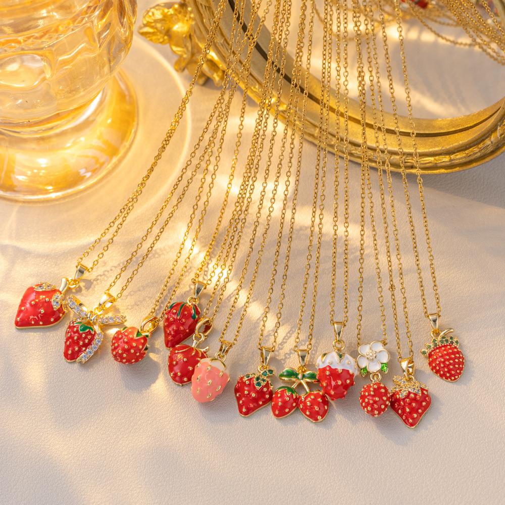 Strawberry‑Fruit Collarbone Chain Set, Fresh Sweet‑Cute Idyllic Versatile High‑Grade Women Necklace Set