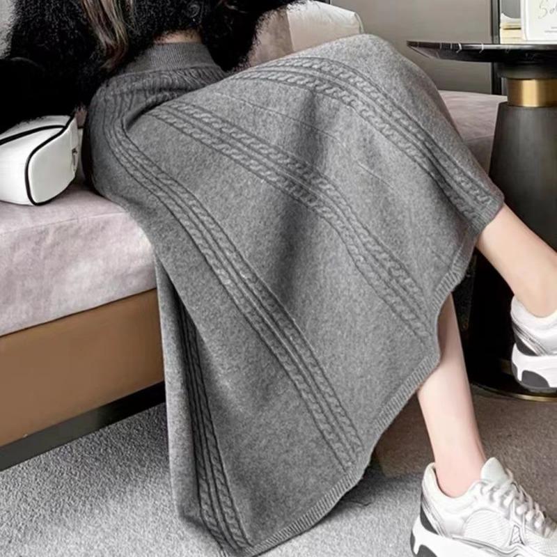 Юбка миди А-силуэта для женщин на осень и зиму — фото 6