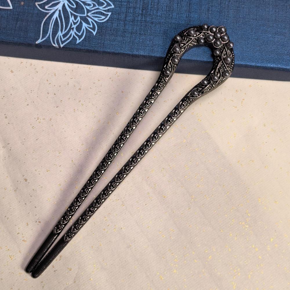 Chinese Style Hair Stick For Women Girls Vintage Hairpins Fashion Metal U-shaped Hair Clip Pins Hair Accessories