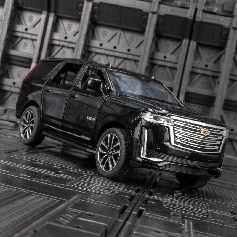 AABHV1 1:32 Cadillac Escalade Off Road Vehicle Alloy Car Diecast Metal Model Sound Light Pull Back Toy Car Central Control Ornaments