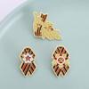 Rustproof Commemorative Brooch Patriotic Symbolic Ribbon Alloy Design Secure Fastening For History Buffs Ceremonial