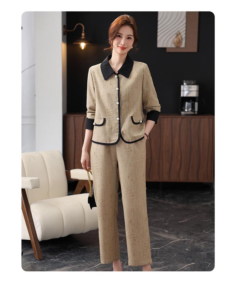 

Весенний модный комплект 2025: Женский костюм для среднего и пожилого возраста, пиджак и брюки XXL (approx. 55-62.5 kg) хаки